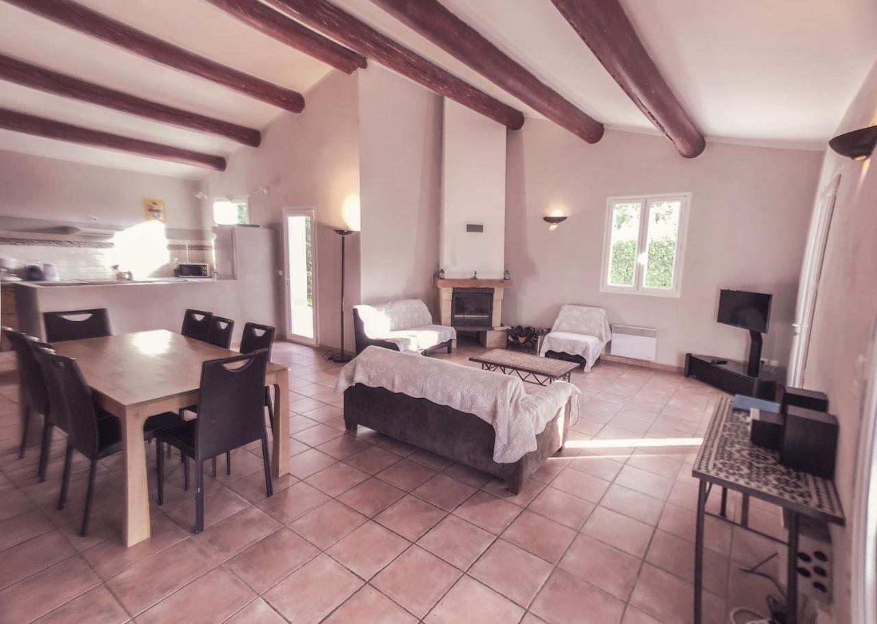 Villas De La Ferme Du Gros Noyer Malaucène エクステリア 写真